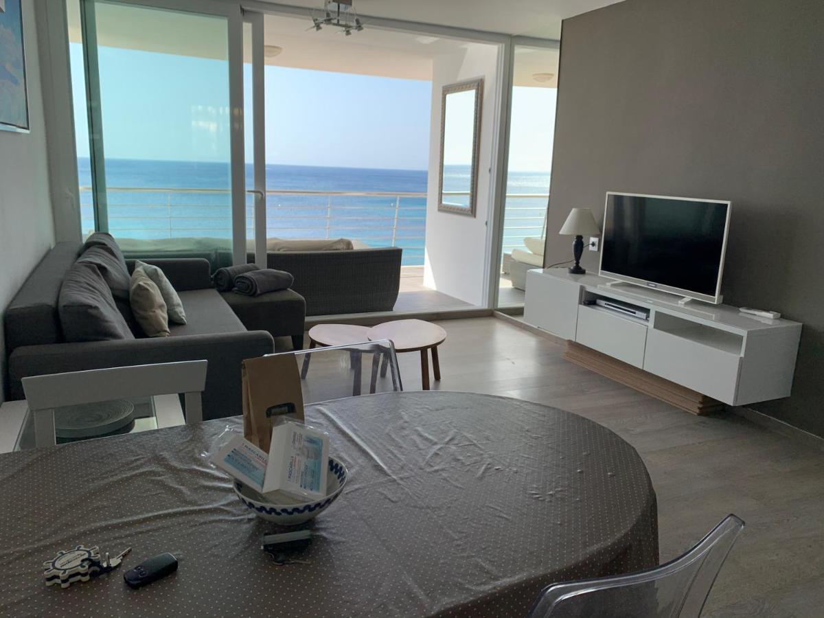 Appartement Sea Front, First Line, Air Conditioning, Heating, First Floor, 2 Habs 4beds