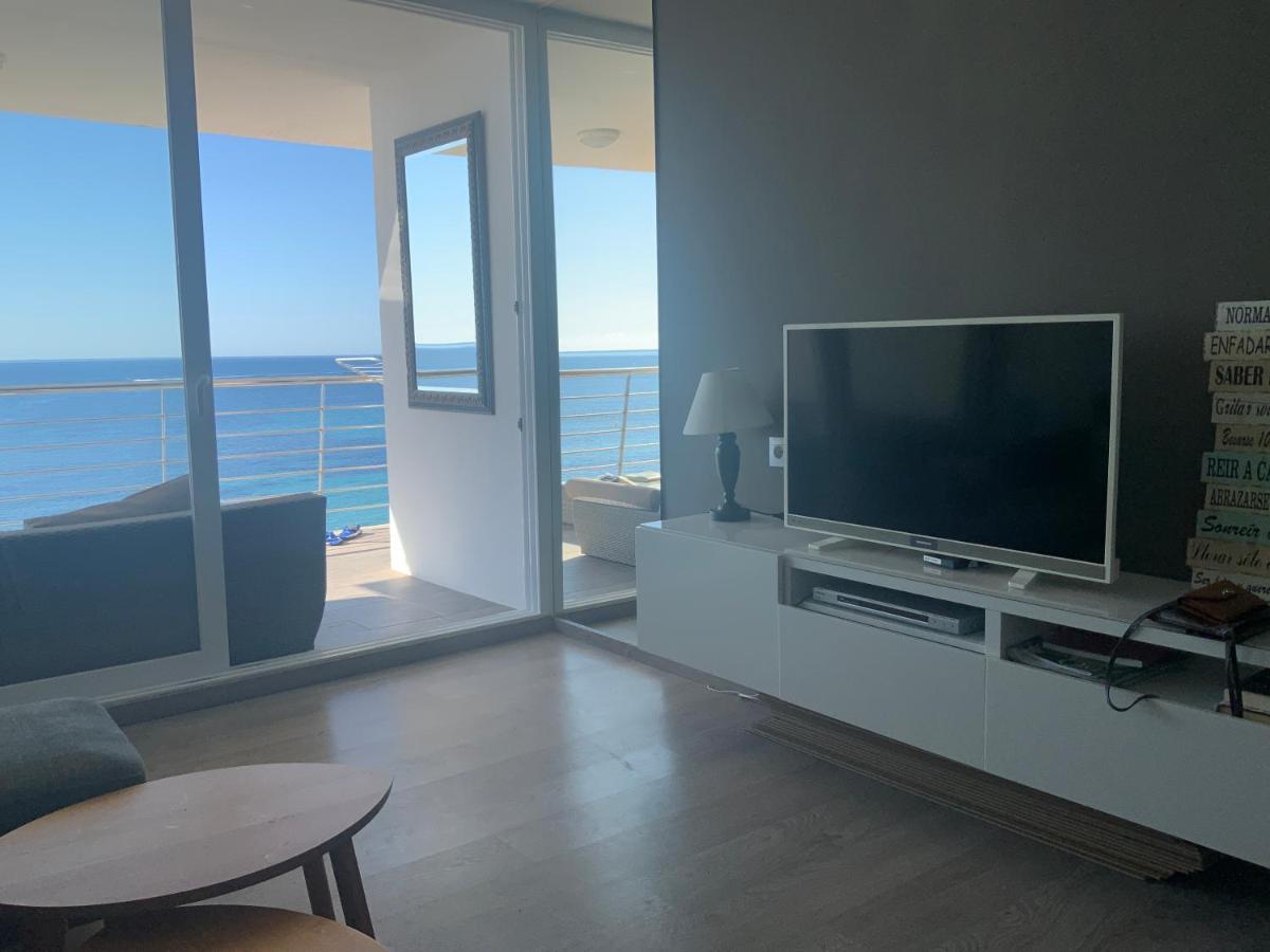 Sea Front, First Line, Air Conditioning, Heating, First Floor, 2 Habs 4beds *