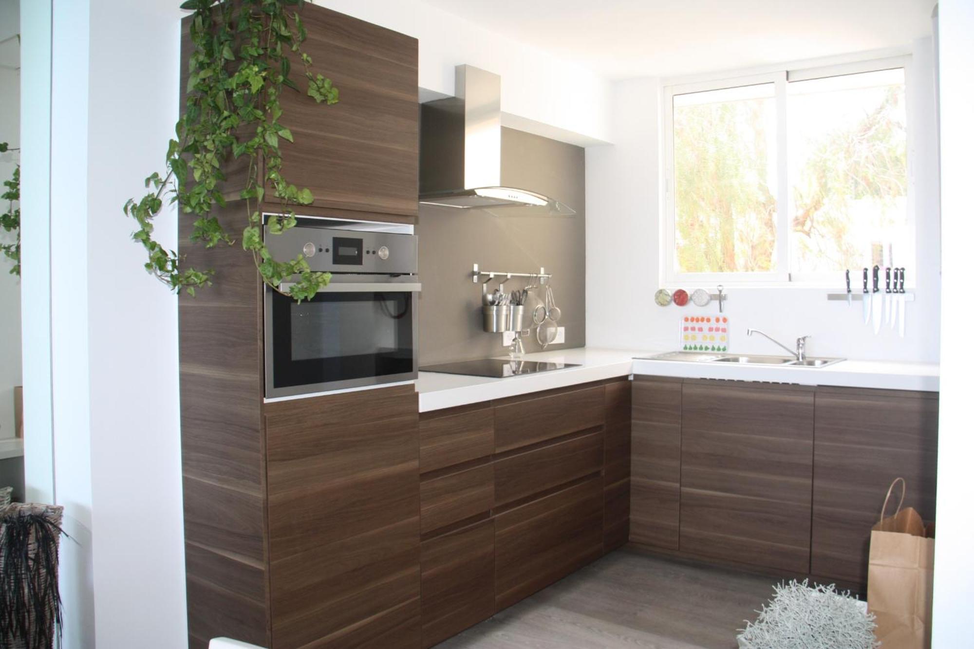 Appartement Sea Front, First Line, Air Conditioning, Heating, First Floor, 2 Habs 4beds *