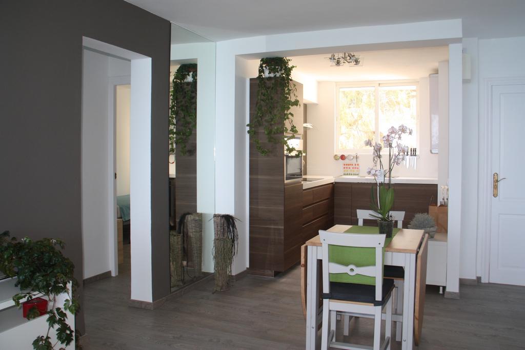 Sea Front, First Line, Air Conditioning, Heating, First Floor, 2 Habs 4beds