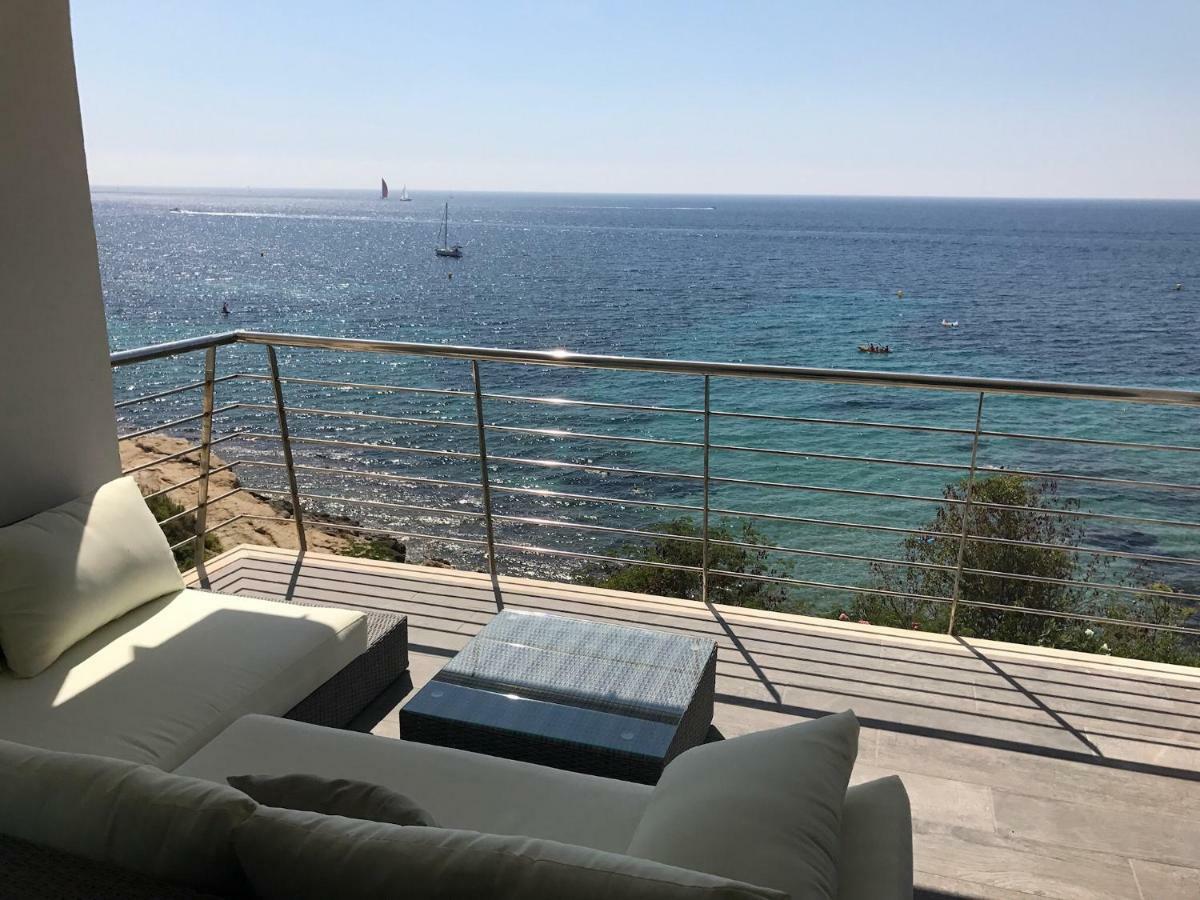 Sea Front, First Line, Air Conditioning, Heating, First Floor, 2 Habs 4beds Moraira